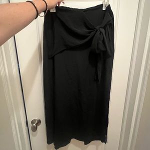 Zara black midi skirt with bow